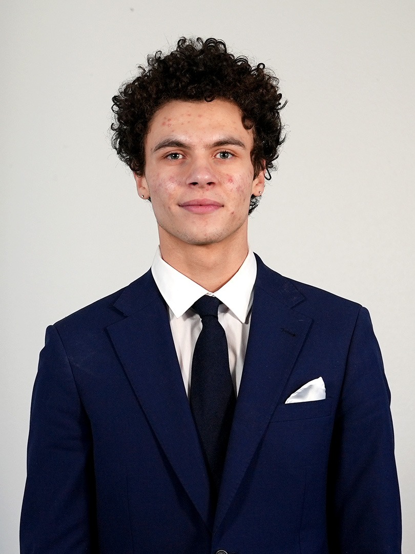 Sales Consultant Mordekai Bloom in Sales at Eide Ford